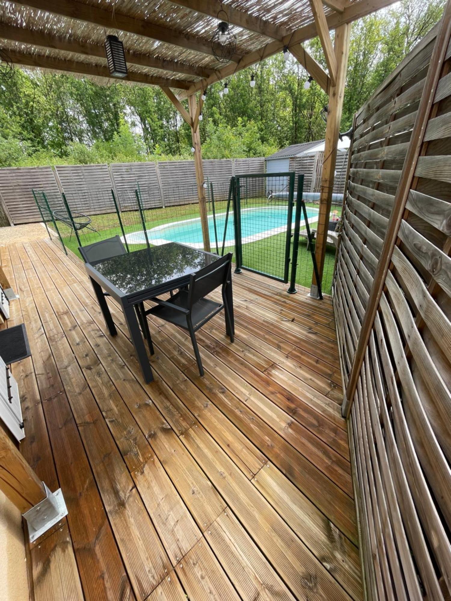 Sejour Romantique Jacuzzi Interieur Prive Le Vigan  Exterior photo